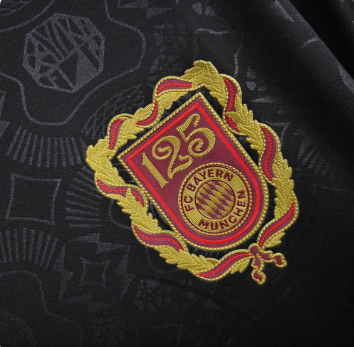 FC Bayern 2025/2026 125th Anniversary Black Edition