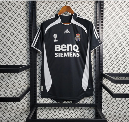 Real Madrid 2006/2007 Away  Shirt