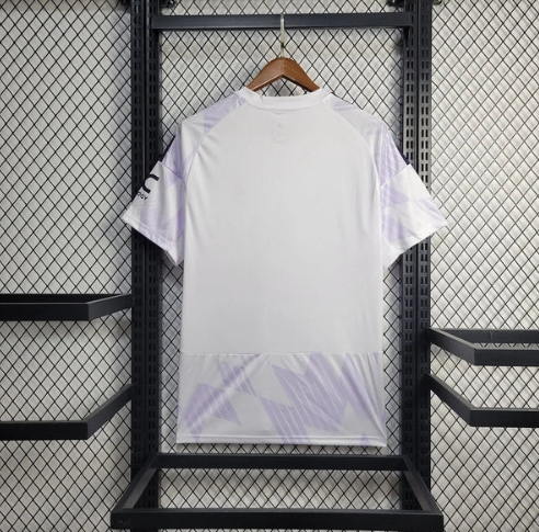 Man United 2025/2026 Away Shirt