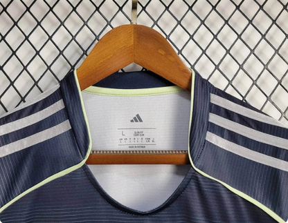 Real Madrid 2025/2026 Away shirt